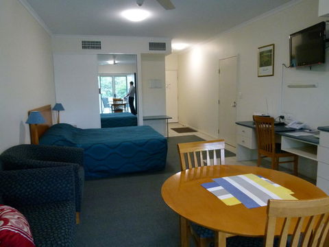 Madison Ocean Breeze Apartments - Northern Rivers Accommodation 27