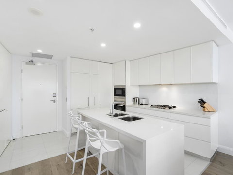 Oracle Resort Broadbeach - Gclr - Northern Rivers Accommodation 14