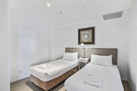 Oracle Resort Broadbeach - Gclr - Northern Rivers Accommodation 42