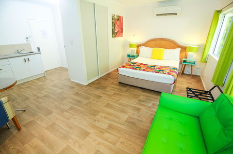 Port Douglas Motel - Northern Rivers Accommodation 10