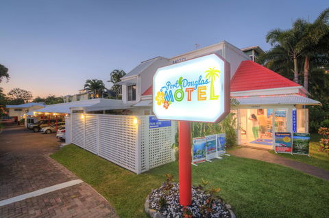 Port Douglas Motel - Northern Rivers Accommodation 44