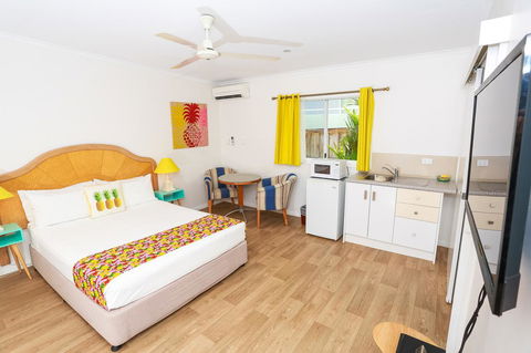 Port Douglas Motel - Northern Rivers Accommodation 22