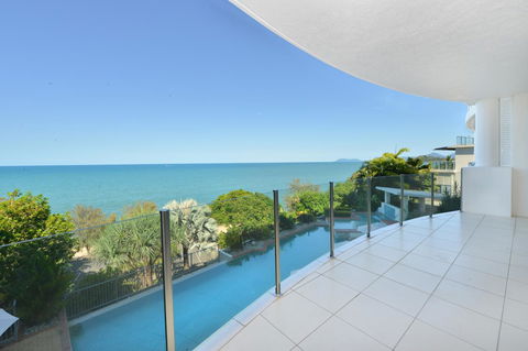 Bellevue At Trinity Beach - Northern Rivers Accommodation 7