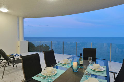 Bellevue At Trinity Beach - Northern Rivers Accommodation 13