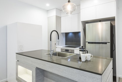 Boardwalk Burleigh Beach - Official - Northern Rivers Accommodation 38