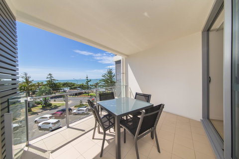 Salt Yeppoon - Northern Rivers Accommodation 0