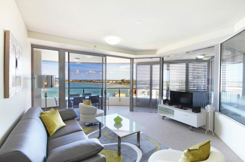 Monaco Caloundra - Northern Rivers Accommodation 26