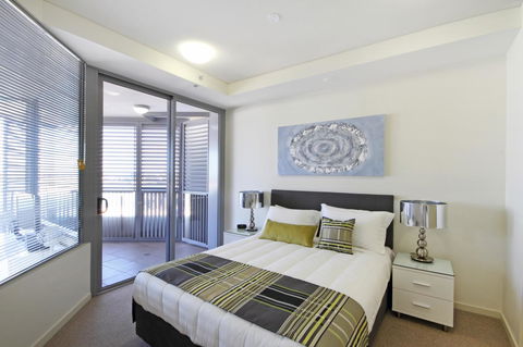 Monaco Caloundra - Northern Rivers Accommodation 30