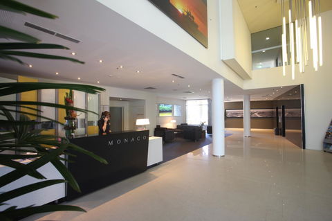 Monaco Caloundra - Northern Rivers Accommodation 4