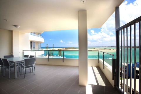 Monaco Caloundra - Northern Rivers Accommodation 20