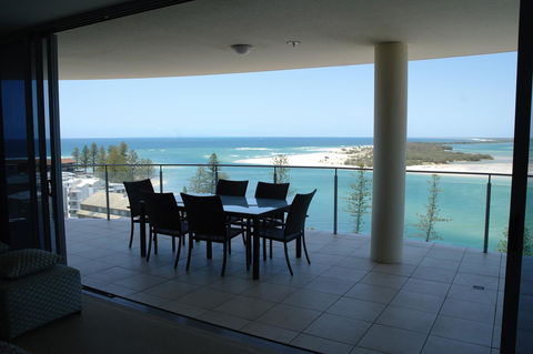Monaco Caloundra - Northern Rivers Accommodation 1