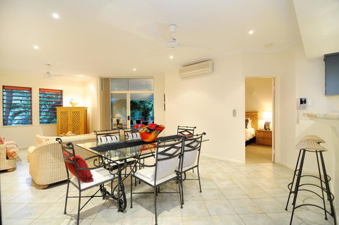 Oasis At Palm Cove - Northern Rivers Accommodation 21