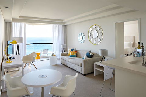 QT Gold Coast - Northern Rivers Accommodation 7
