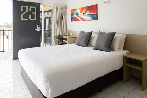 Nightcap At Emerald Star Hotel - Northern Rivers Accommodation 37