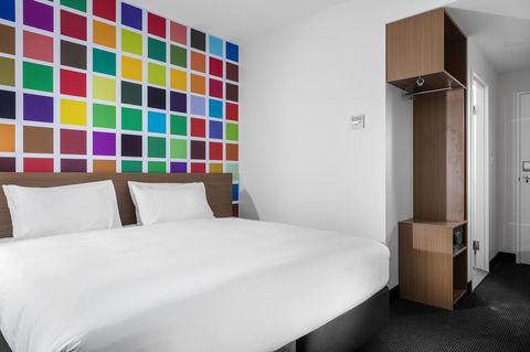 Ibis Styles Brisbane Elizabeth Street - Northern Rivers Accommodation 10