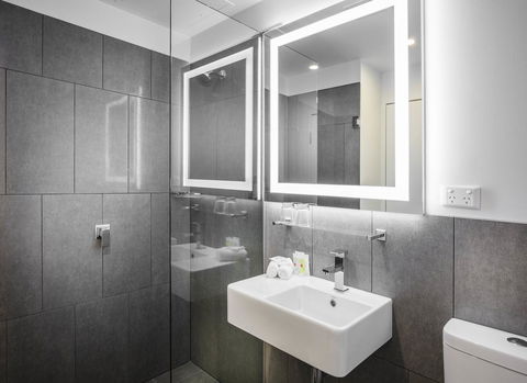 Ibis Styles Brisbane Elizabeth Street - Northern Rivers Accommodation 11