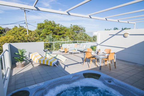 Coolum At The Beach - Northern Rivers Accommodation 34