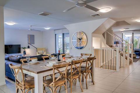 Coolum At The Beach - Northern Rivers Accommodation 24