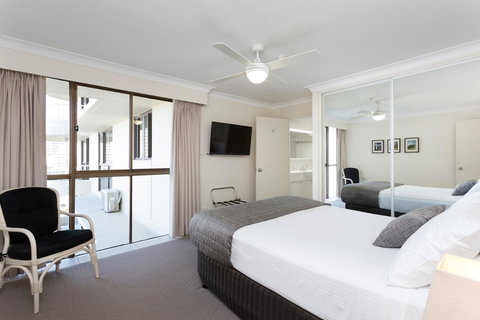 Capricornia Apartments - Northern Rivers Accommodation 1