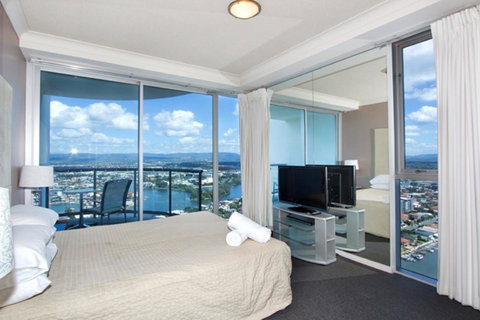 The Towers Of Chevron Renaissance - Holidays Gold Coast - Northern Rivers Accommodation 8