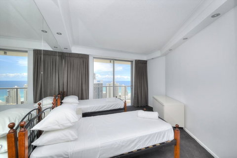 The Towers Of Chevron Renaissance - Holidays Gold Coast - Northern Rivers Accommodation 39