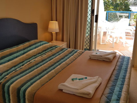 Surfers Beach Resort One - Northern Rivers Accommodation 22