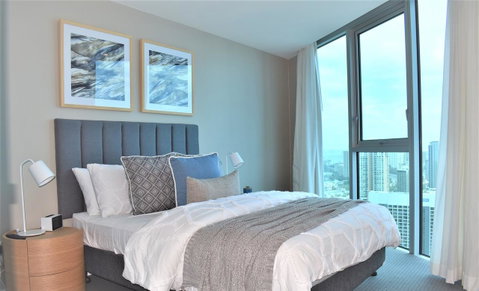 Gold Coast Private Apartments - H Residences, Surfers Paradise - Northern Rivers Accommodation 3