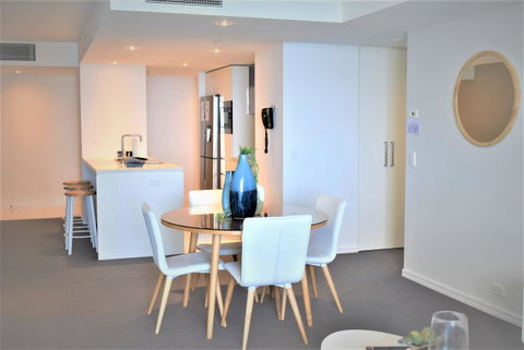 Gold Coast Private Apartments - H Residences, Surfers Paradise - Northern Rivers Accommodation 12