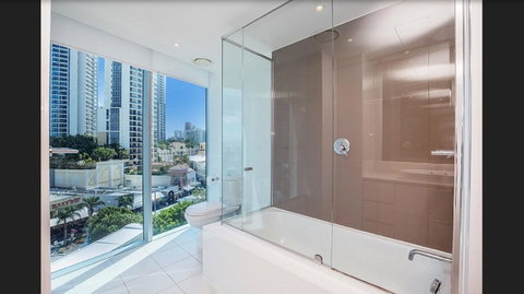 Gold Coast Private Apartments - H Residences, Surfers Paradise - Northern Rivers Accommodation 36