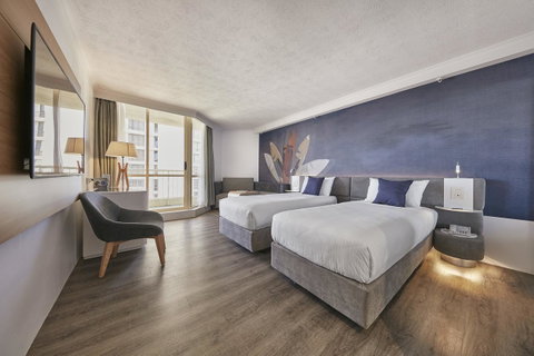 Novotel Surfers Paradise - Northern Rivers Accommodation 4