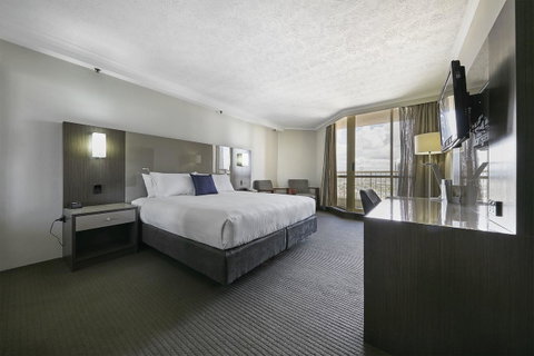 Novotel Surfers Paradise - Northern Rivers Accommodation 6