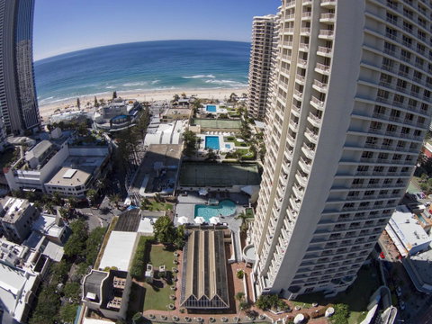 Novotel Surfers Paradise - Northern Rivers Accommodation 7
