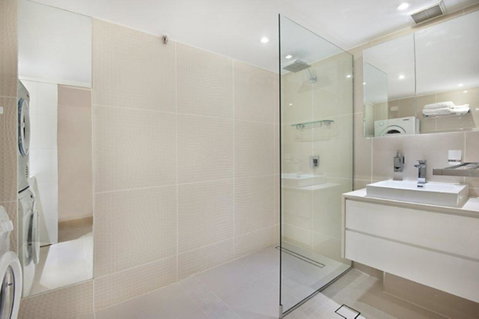 Surfers International Apartments - Northern Rivers Accommodation 12