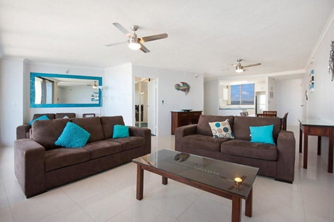 Surfers International Apartments - Northern Rivers Accommodation 11