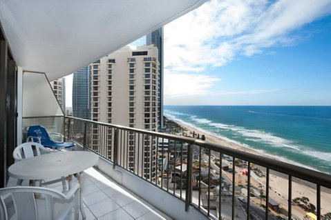Surfers International Apartments - Northern Rivers Accommodation 13