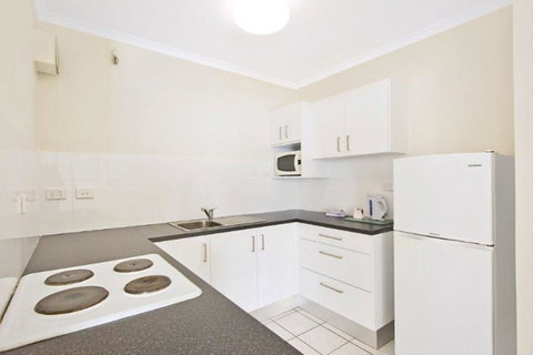 Surfers International Apartments - Northern Rivers Accommodation 32