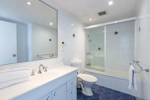 South Pacific Plaza - Official - Northern Rivers Accommodation 21