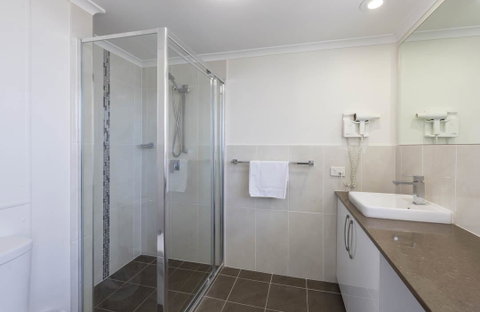 South Pacific Plaza - Official - Northern Rivers Accommodation 9