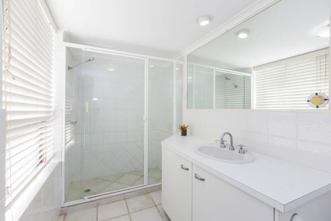 South Pacific Plaza - Official - Northern Rivers Accommodation 30