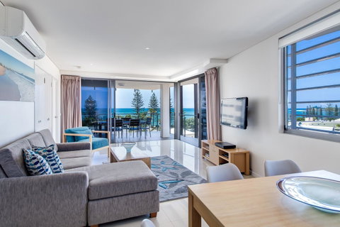 Coco Mooloolaba - Northern Rivers Accommodation 2