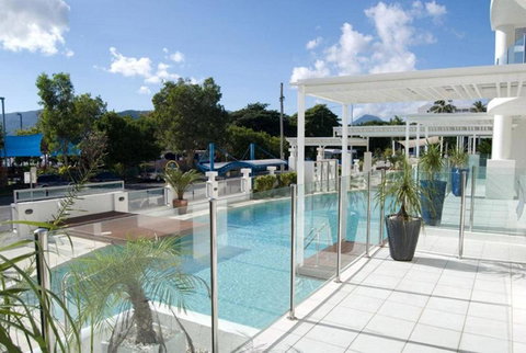 Waters Edge Apartment Cairns - Northern Rivers Accommodation 5