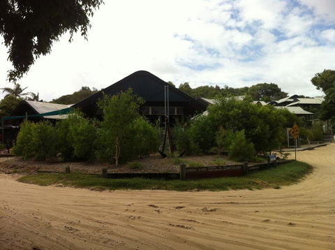 Fraser Island Retreat - Northern Rivers Accommodation 7