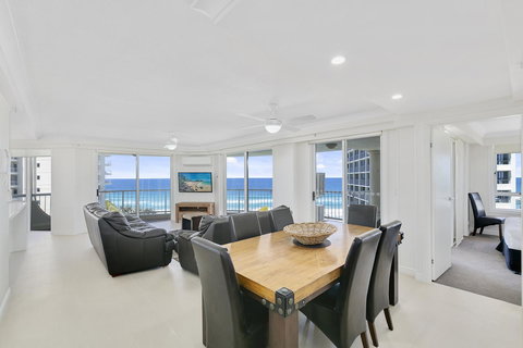 Moroccan Resort - HR Surfers Paradise - Northern Rivers Accommodation 12