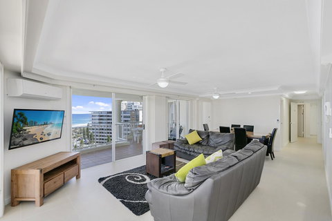 Moroccan Resort - HR Surfers Paradise - Northern Rivers Accommodation 10