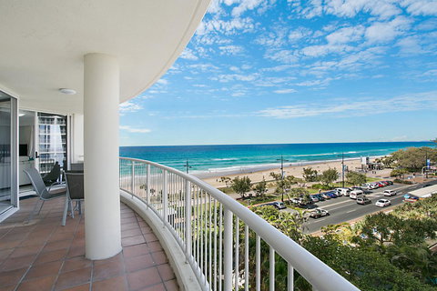 Moroccan Resort - HR Surfers Paradise - Northern Rivers Accommodation 26