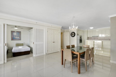 Moroccan Resort - HR Surfers Paradise - Northern Rivers Accommodation 32