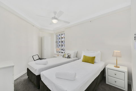 Moroccan Resort - HR Surfers Paradise - Northern Rivers Accommodation 4