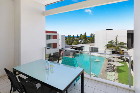 Element On Coolum Beach - Northern Rivers Accommodation 1