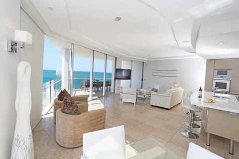 Oceans Mooloolaba - Northern Rivers Accommodation 3