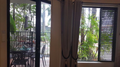 Jackies Holiday Apartment - Northern Rivers Accommodation 12